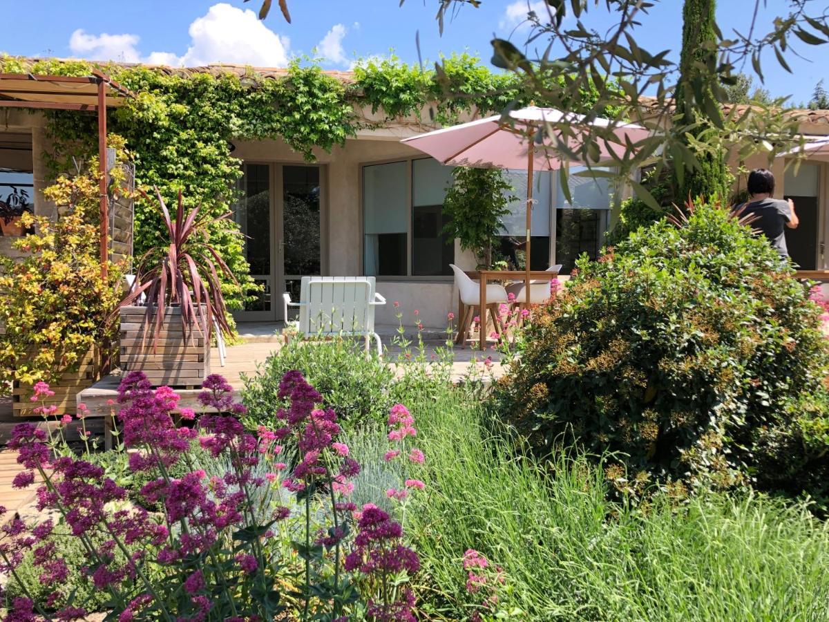Cabrières-dʼAvignon Villa Cabrida المظهر الخارجي الصورة
